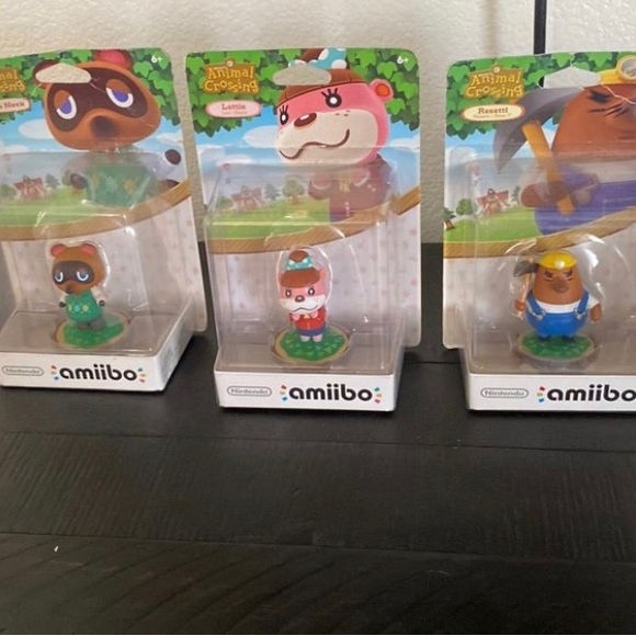Brand New Collectible Animal Crossing Amiibo Characters - Picture 2 of 3